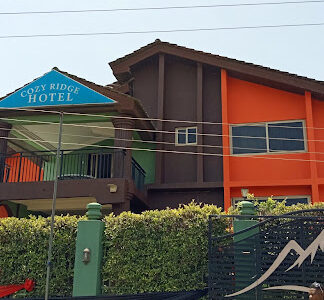 Cozy Ridge Hotel