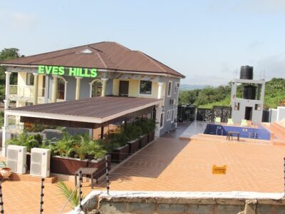 Eves Hills Hotel