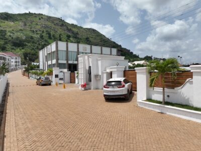 Abram Hills Hotel Ltd