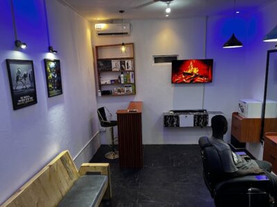 Crown Elite Cutz Barbershop