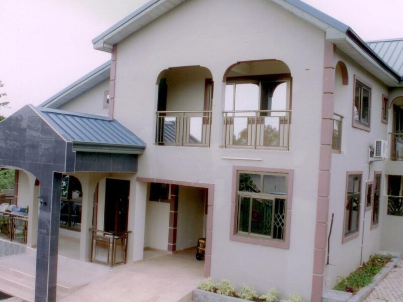 VIP Lodge - Akropong Akuapem